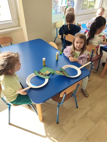 Messenger creation C68B9AF3 BF0A 49A0 82DA 7D36E321377F